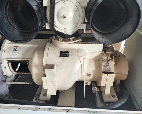 登?？諌簷C主機機頭大修